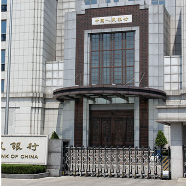 ���̰���-18